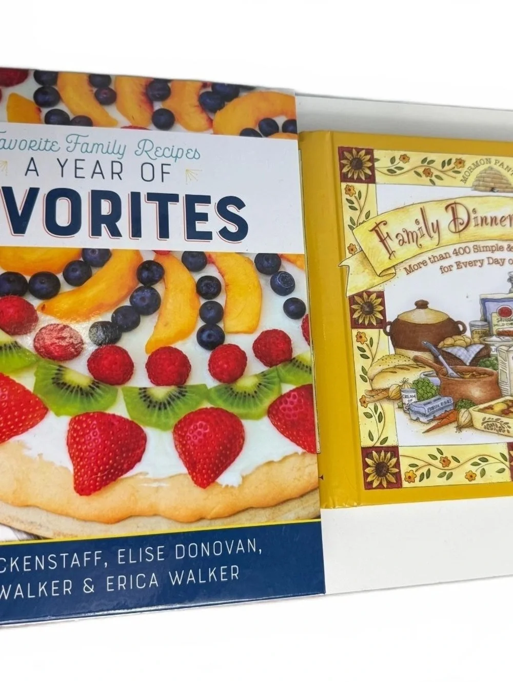Favorite Family Recipes & Family Dinner Cookbook Set